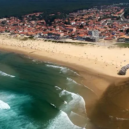 Les Embruns